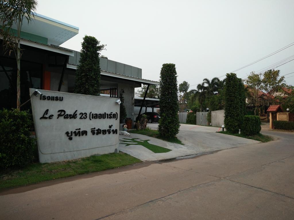 गेस्ट हाउस Le Park 23 Boutique Roi Et
