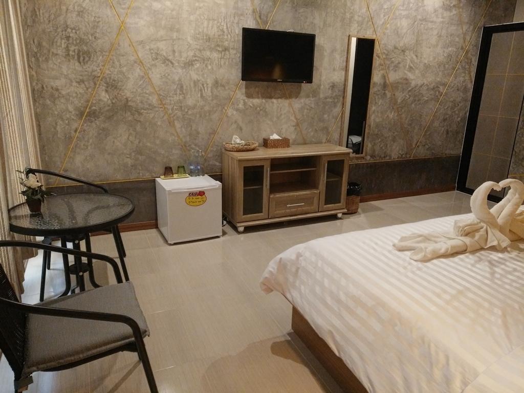 गेस्ट हाउस Le Park 23 Boutique Roi Et